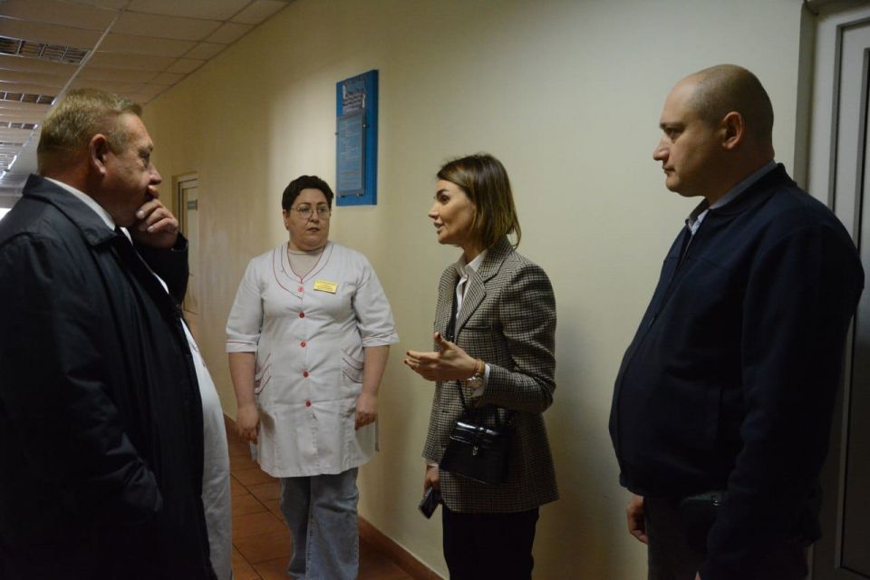Хмельницька обласна лікарня отримала дороговартісне обладнання