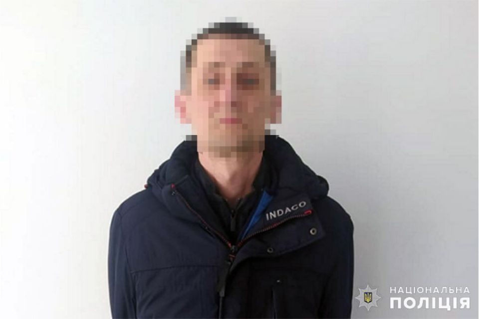 У Хмельницькому затримали чоловіка, що обкрадав супермаркети