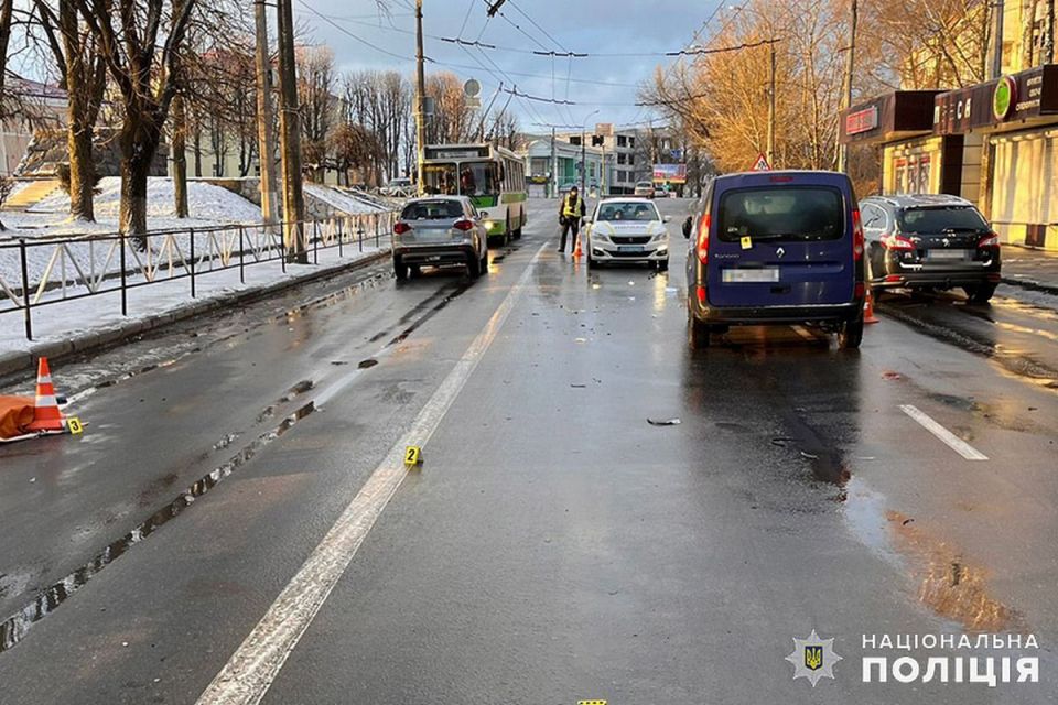 Смертельна аварія на Кам’янецькій: водій «Renault» збив пенсіонерок