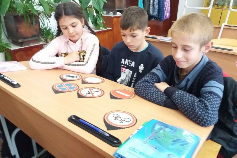 У школах хочуть ввести вивчення правил дорожнього руху