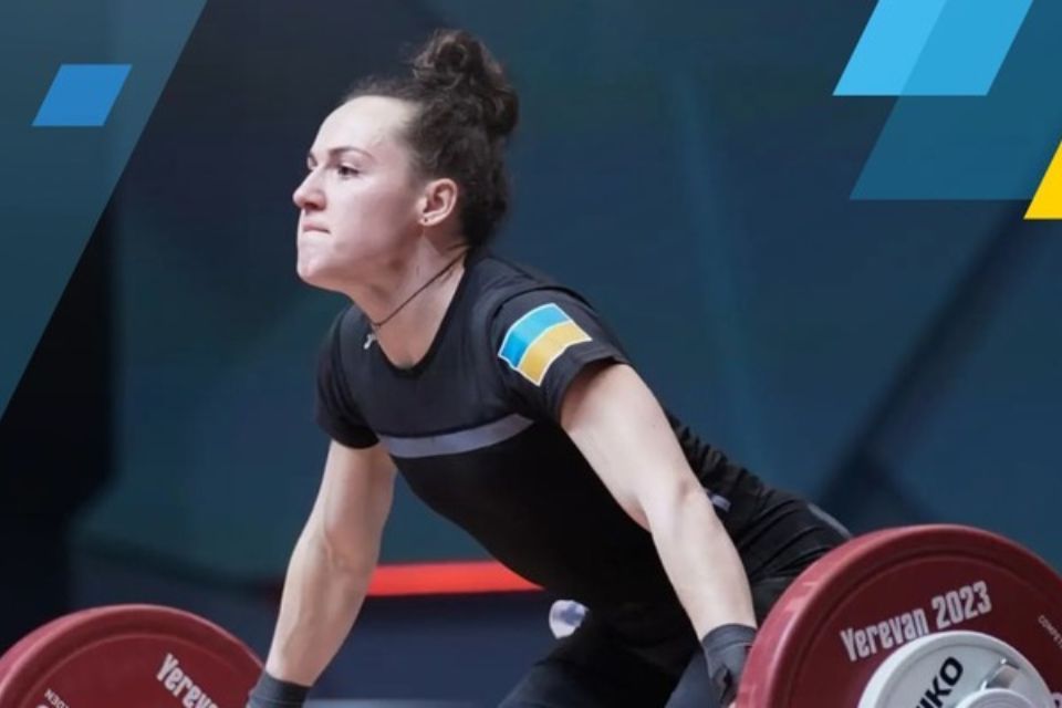 Камила Конотоп тяжелая атлетика