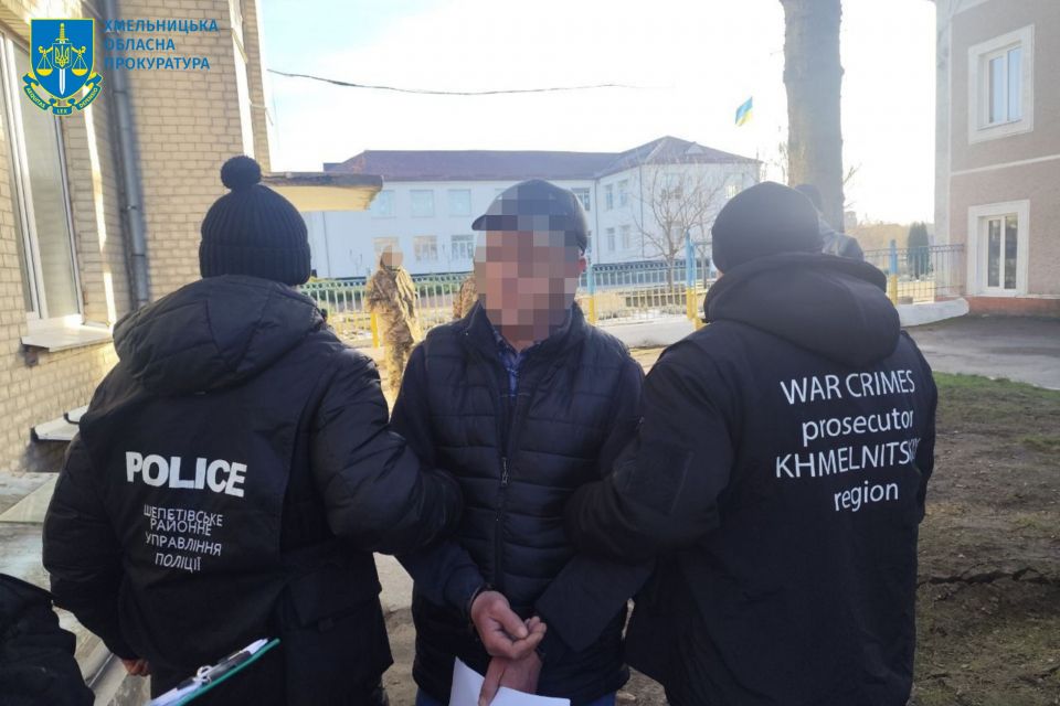 За хабарництво судили викладача одного із ліцеїв Хмельниччини: деталі