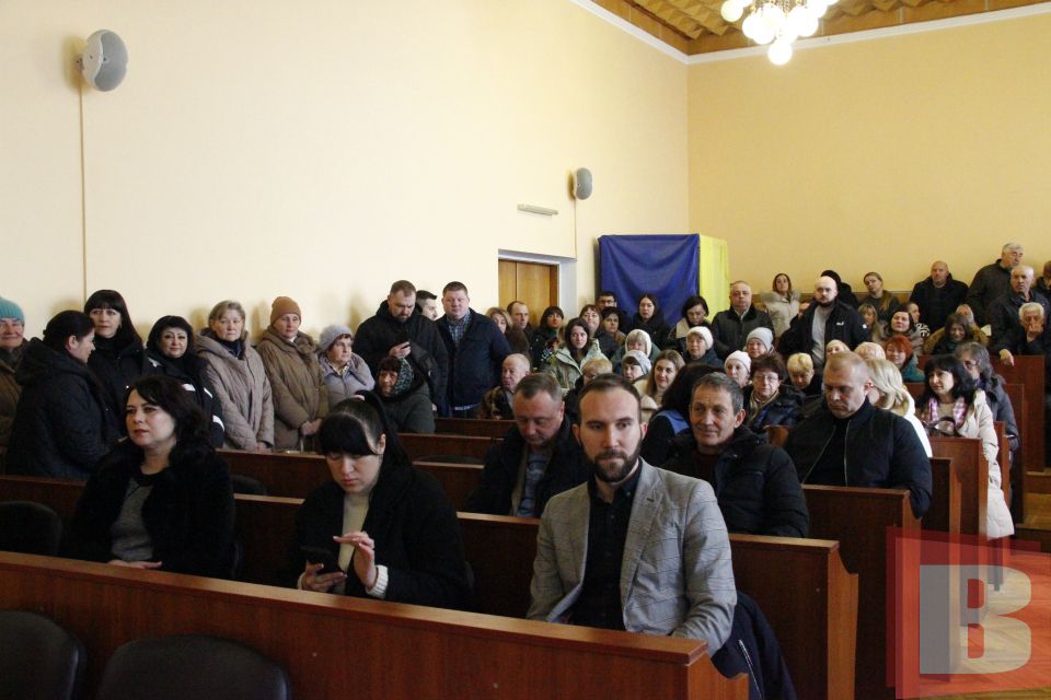 Долю райлікарні мали вирішити в Хмельницькому: сесія не відбулася