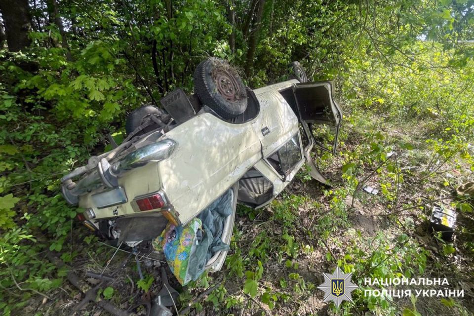 На Хмельниччині перекинувся «москвич». Травмувалася жінка