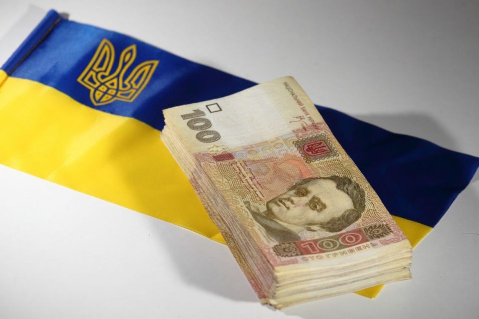 Виплати до Дня Незалежності у 2025 році: хто отримає та як подати заяву