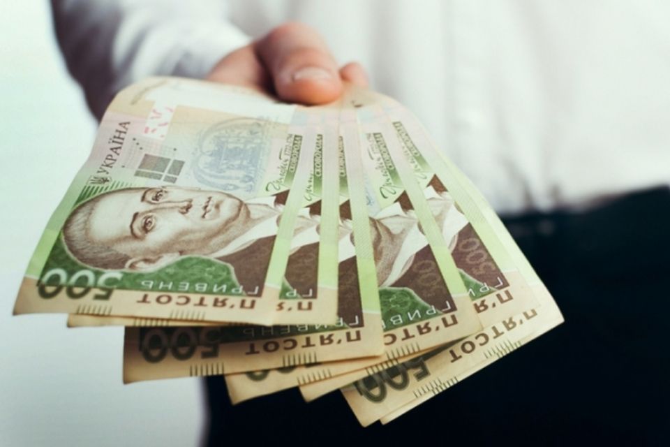 У Хмельницькому збільшать суму премій для молоді
