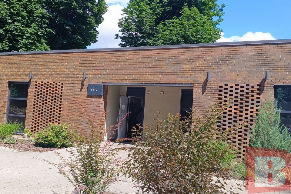 Вхід до громадських туалетів Хмельницького: огляд і ціни