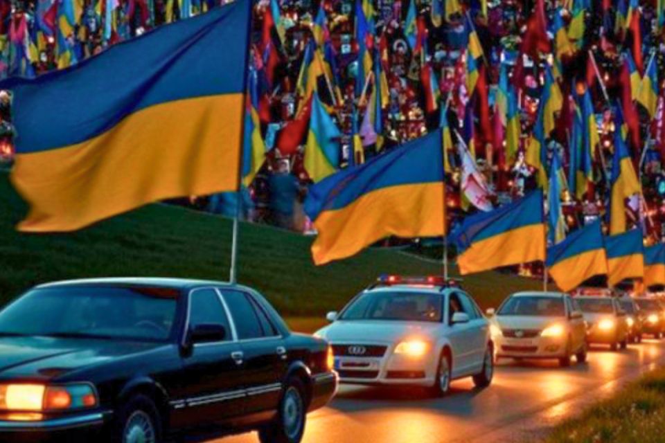 Завтра у Хмельницькому можуть перекрити дороги: планується автопробіг