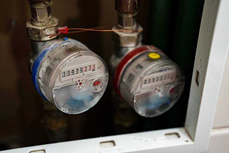 Тарифи на воду в Хмельницькому визначать у суді? Деталі справи