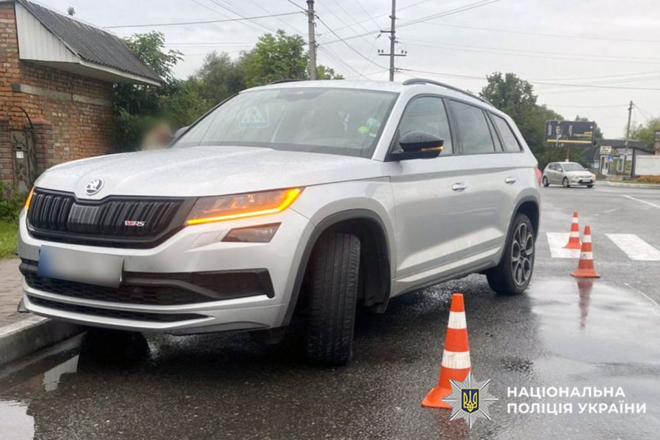 У Старокостянтинові пішохідка потрапила під колеса авто