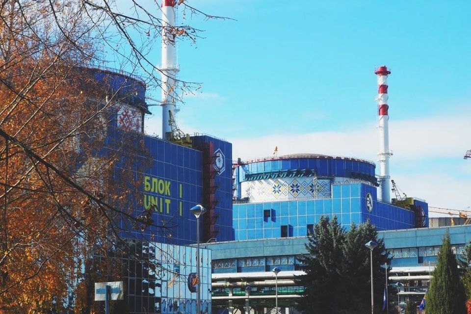 Хмельницька АЕС шукає працівників (СПИСОК ВАКАНСІЙ)