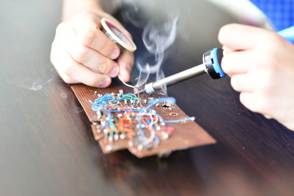 Як обрати високоякісні припої для паяльного обладнання: експертні поради та інсайти (новини компаній)