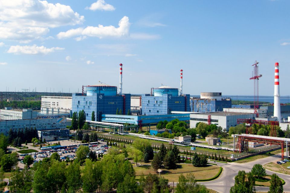 Будівництво Хмельницької АЕС у цифрах: скільки коштуватиме і який термін