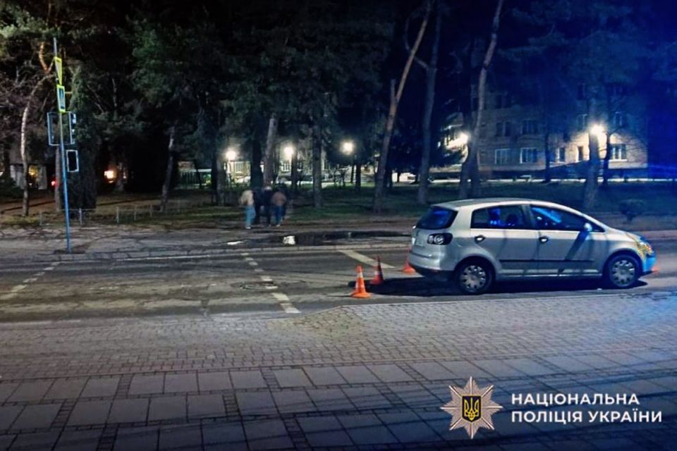 У Славуті на "зебрі" збили 31-річну жінку