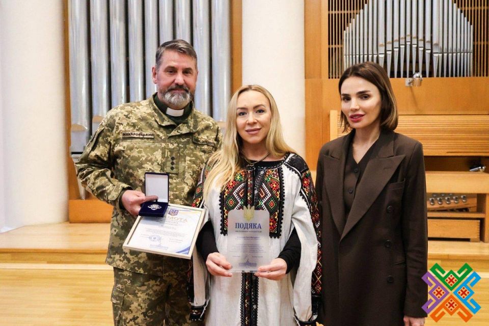 Хмельницька обласна рада відзначила військових і волонтерів