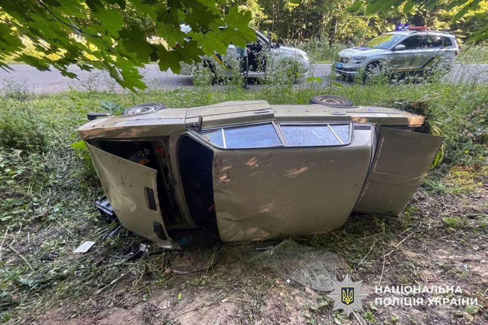 Пʼяним вночі катав школярок та злетів у кювет: як покарали водія на Хмельниччині