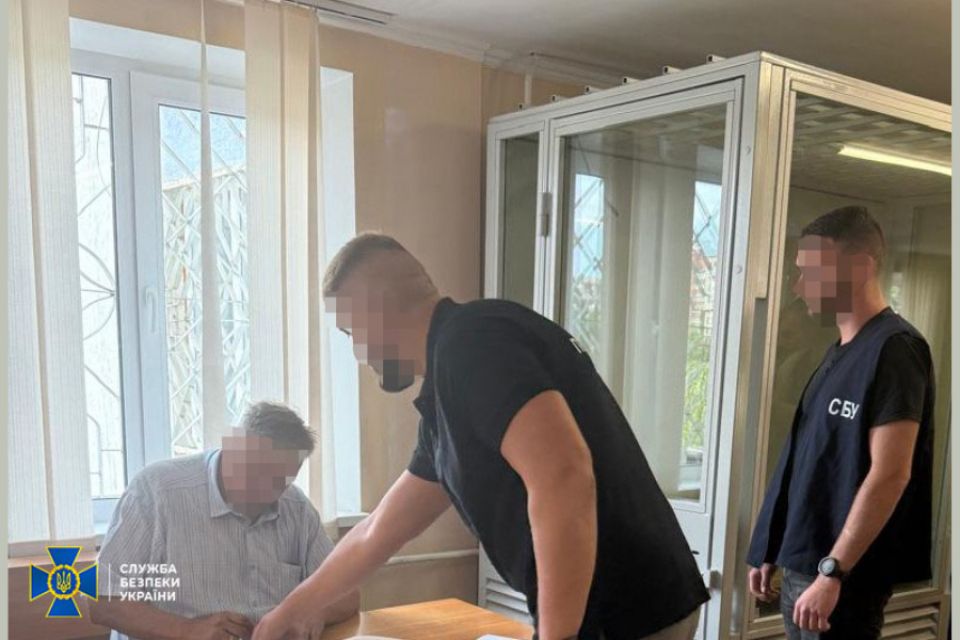 Мера Нетішина, обвинуваченого у зловживаннях на закупівлі дронів, поновлять на посаді