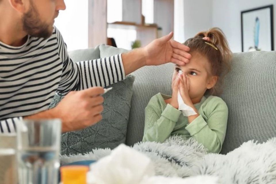 Грип, ГРВІ та коронавірус: яка ситуація на Хмельниччині наприкінці грудня