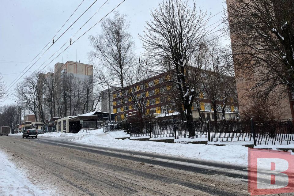 Снігопади на Хмельниччині: на дорогах працювали понад 70 одиниць техніки