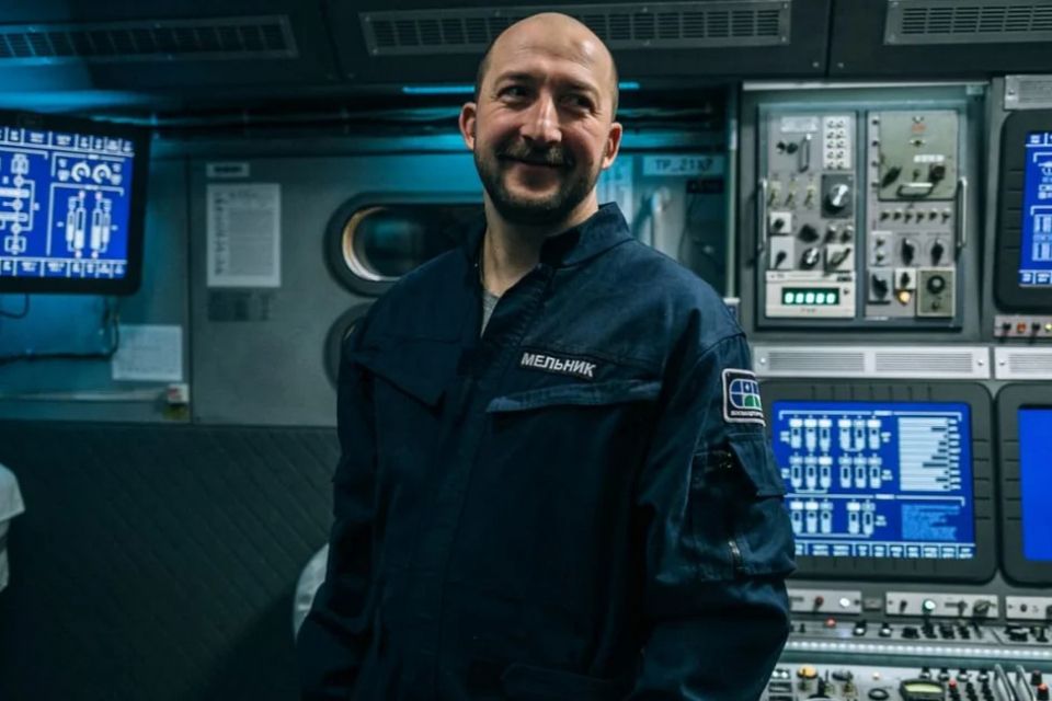 Актор з Хмельниччини став Заслуженим артистом. Він зіграв у «Ти — космос»