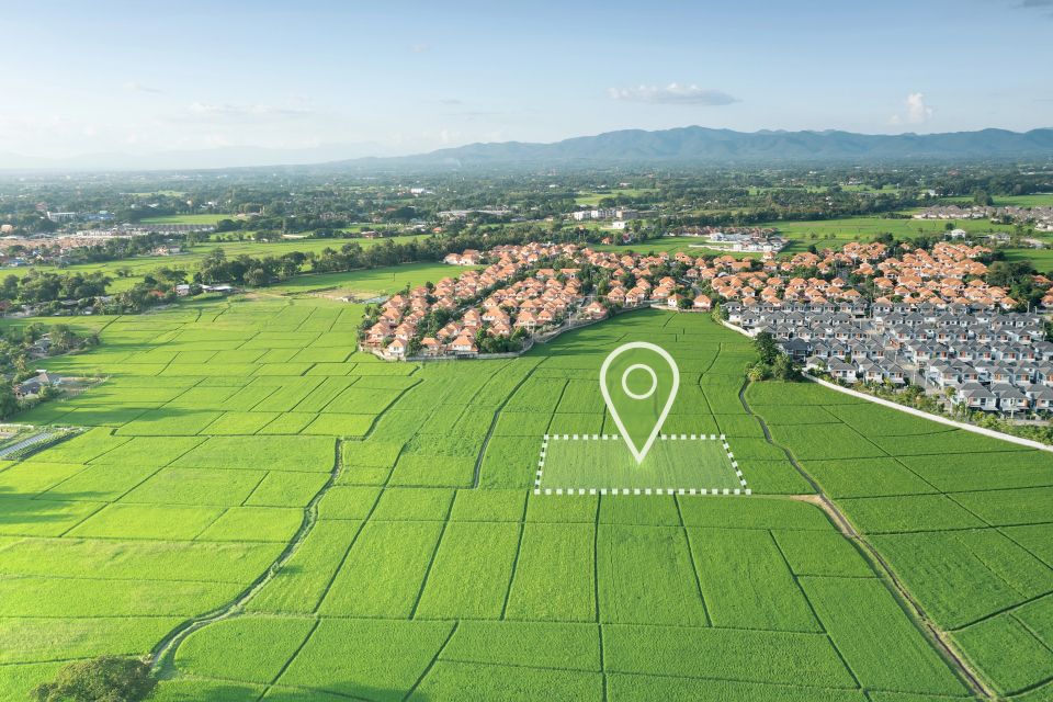 Хмельницька міськрада продасть чотири земельні ділянки