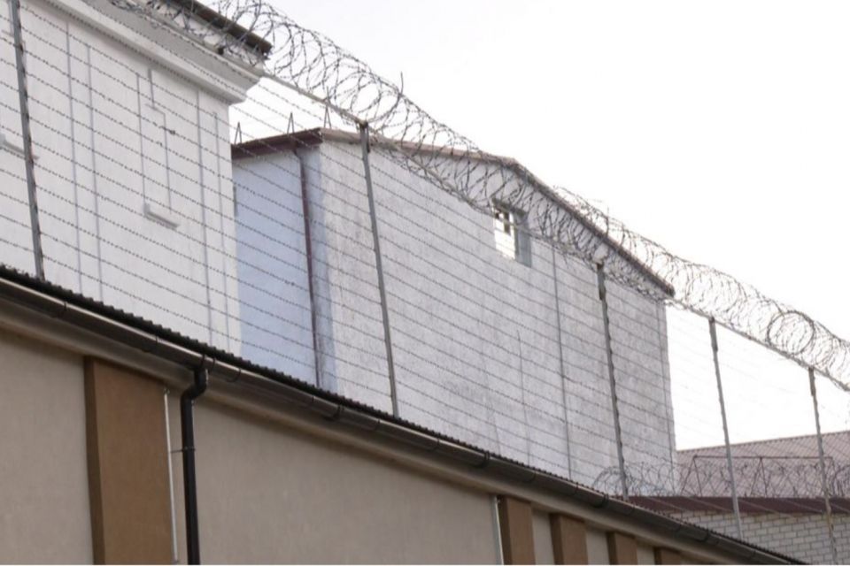 Хмельницький слідчий ізолятор запрошує на роботу: що пропонують