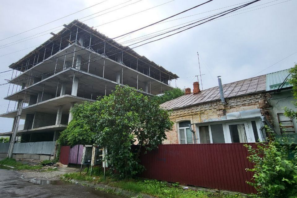 Будівництво з депутатським корінням: чому суд став на бік забудовника у конфлікті на Староміській