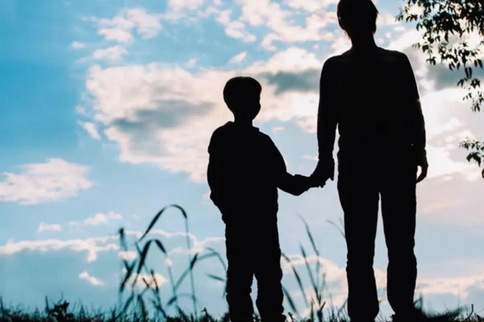 На Хмельниччині підліток просив позбавити батька батьківських прав: чому суд відмовив