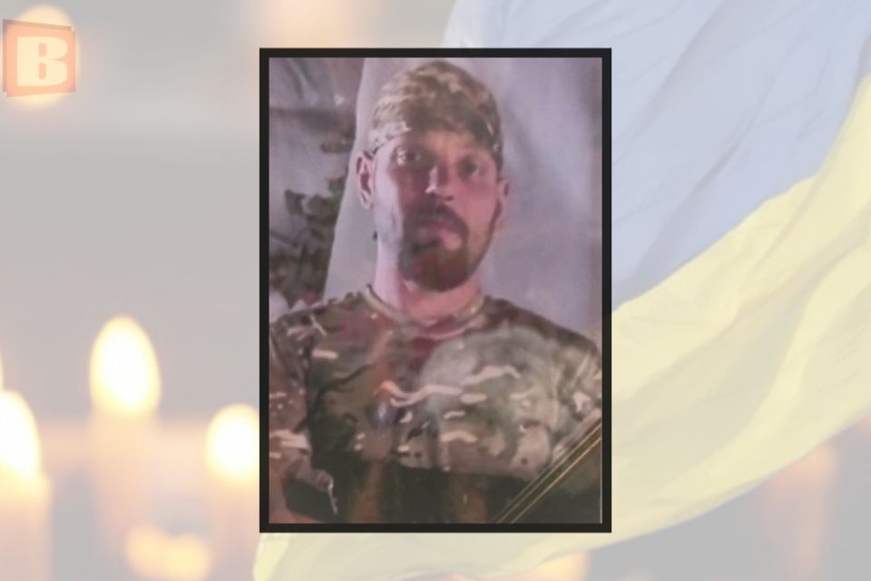 Хмельницький попрощався з добровольцем Дмитром Бондаревим, який загинув 2 роки тому