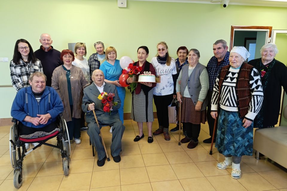 На Хмельниччині переселенець відзначив 100-річний ювілей