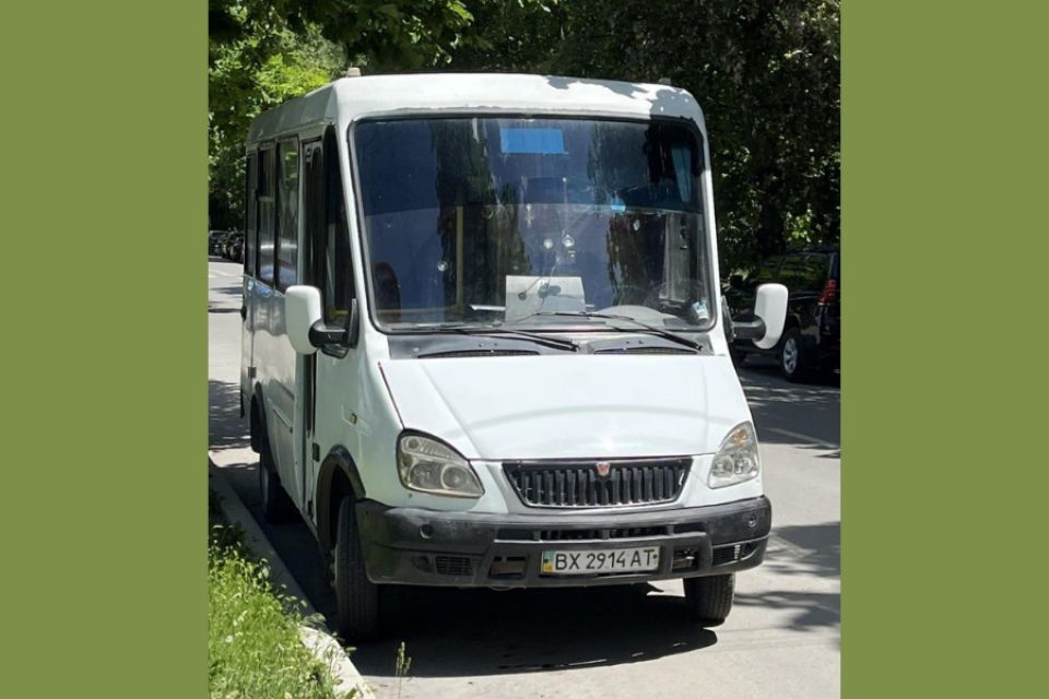 Маршрутки без GPS і порушення графіків: у Кам’янці склали 42 акти на перевізників