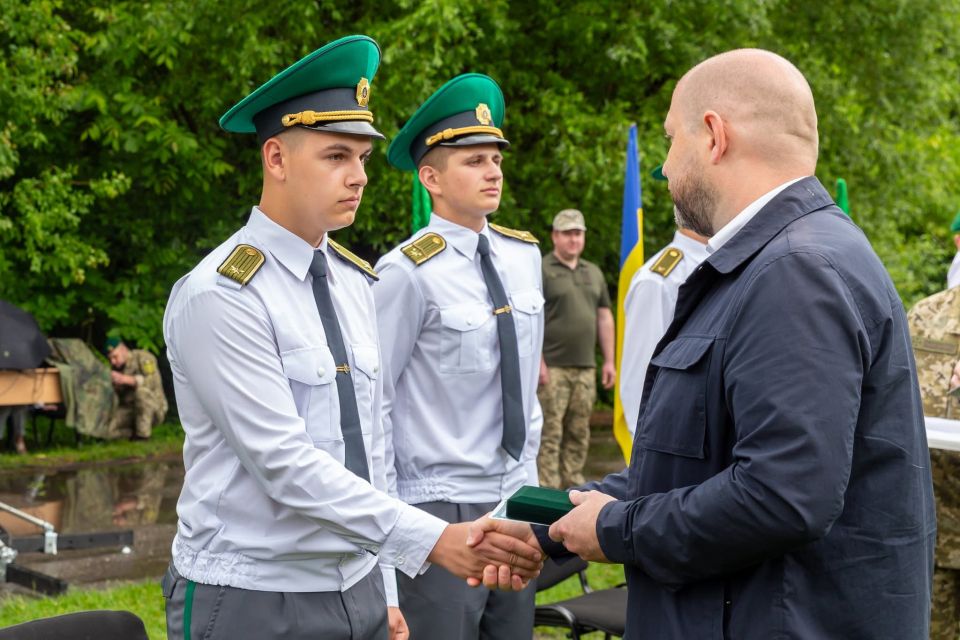 У Хмельницькому відбувся випуск ліцеїстів-прикордонників 2026 (ФОТО)