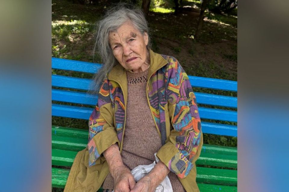 Поліцейські розшукали родичів літньої жінки, яку знайшли на Тернопільській