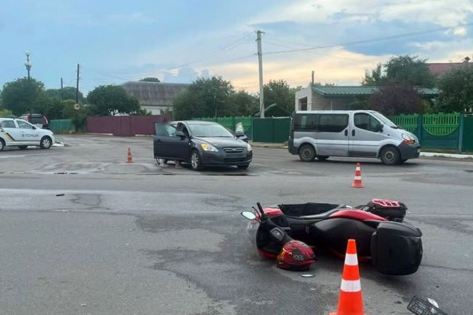 В ДТП у Старокостянтинові травмувався мотоцикліст