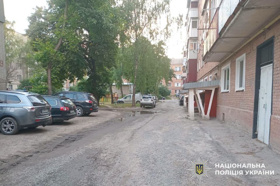 На Хмельниччині 13-річний хлопець погрожував ножем 7-річному, — поліція