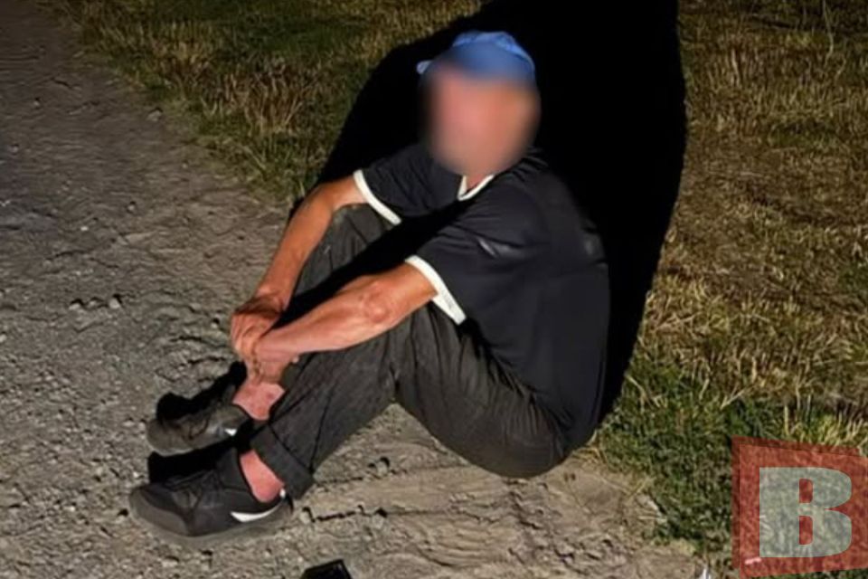 На Хмельниччині затримали чоловіка, який пограбував 15-річного підлітка