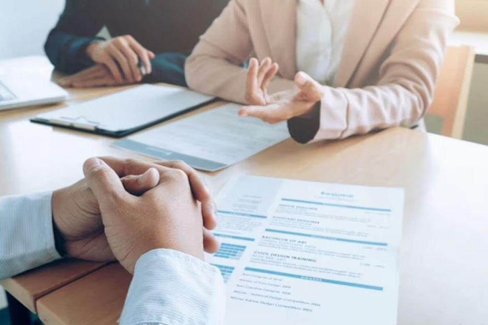 ТОП-10 найпопулярніших вакансій на Хмельниччині: які зарплати пропонують