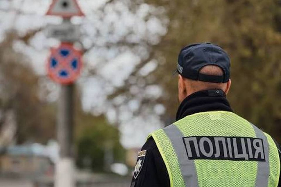 Патрульні склали протокол на водія «BMW», який порушив ПДР в центрі Хмельницького