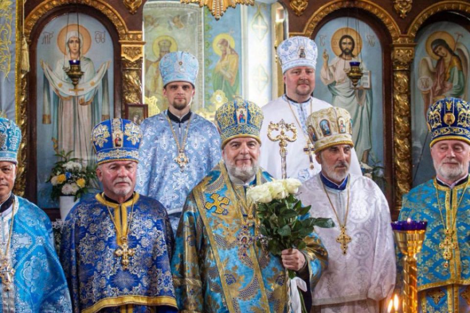 Чи є кадровий дефіцит в Хмельницькій єпархії ПЦУ і як стати священиком?