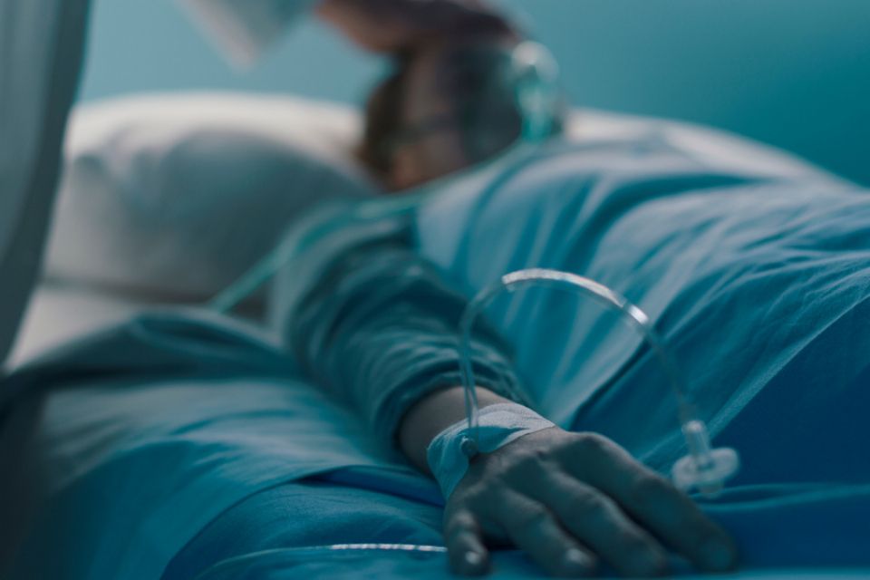 Є летальний випадок: у Хмельницькому побільшало хворих на ботулізм