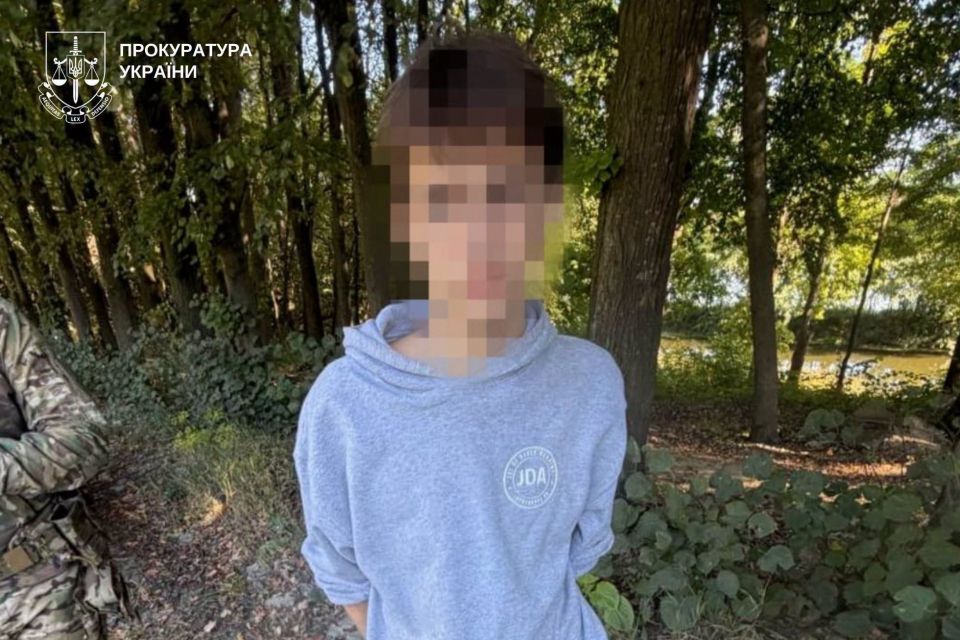18-річний хлопець робив "закладки" у Хмельницькому: його судитимуть
