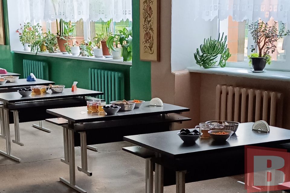 У школах Хмельницького бракує кухарів: як вирішують проблему та скільки їм платитимуть