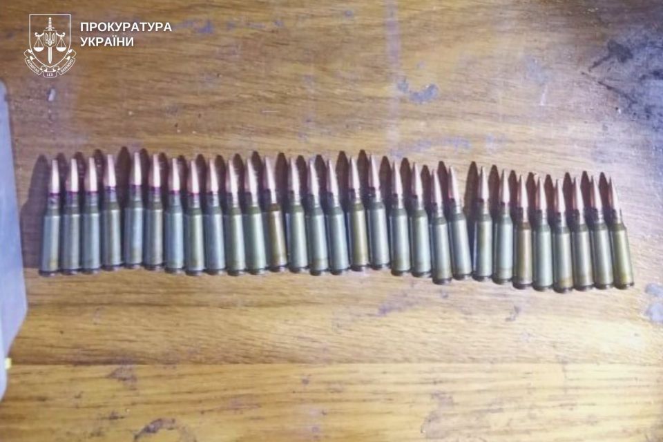 Зберігав вдома гранату і патрони: судитимуть жителя Хмельниччини