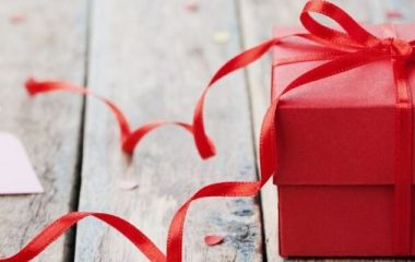 Час купувати подарунки. ТОП-6 ідей на День усіх закоханих