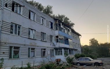 Через нічну атаку шахедів пошкоджений житловий будинок у Хмельницькому: деталі