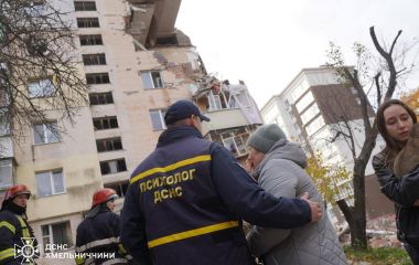 П’ятеро людей постраждали після вибуху у Хмельницькому, серед них дитина