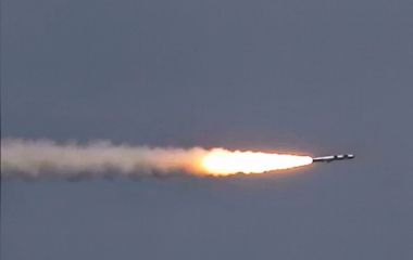 Ворог бив по Україні ракетами та дронами: як минула ніч на Хмельниччині