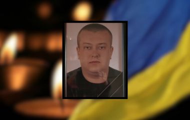 У Хмельницькому попрощалися із захисником Володимиром Тарасюком