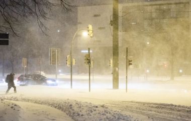 Хуртовина і шквальний вітер: на Хмельниччині оголосили штормове попередження