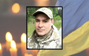 У Хмельницькій громаді попрощаються з 38-річним військовим Іваном Самолюком
